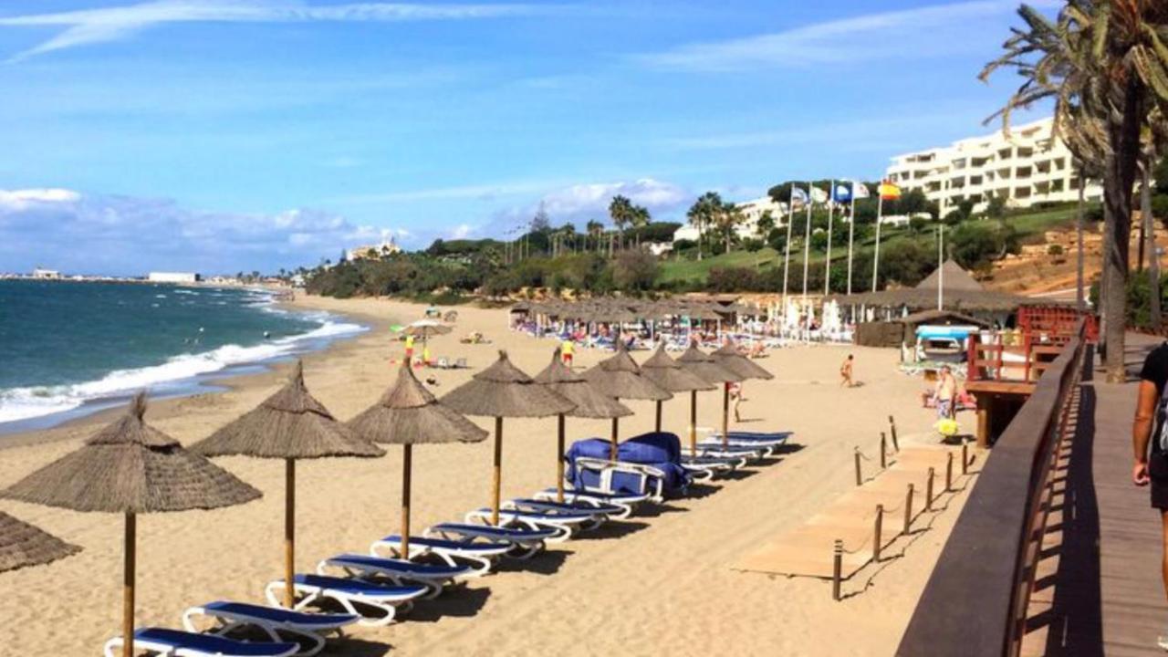 Mi Capricho Beachfront- 9D Apartment With Sea Views - Costa Del Sol ラ・カラ・デ・ミハス エクステリア 写真